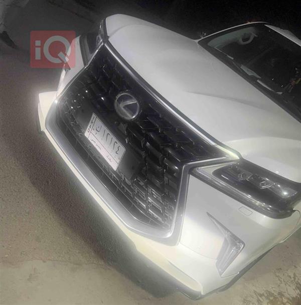 Lexus for sale in Iraq